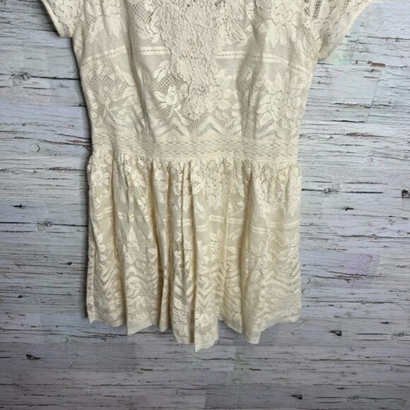 Elegant Cream Lace Dress - Picture 2 of 8